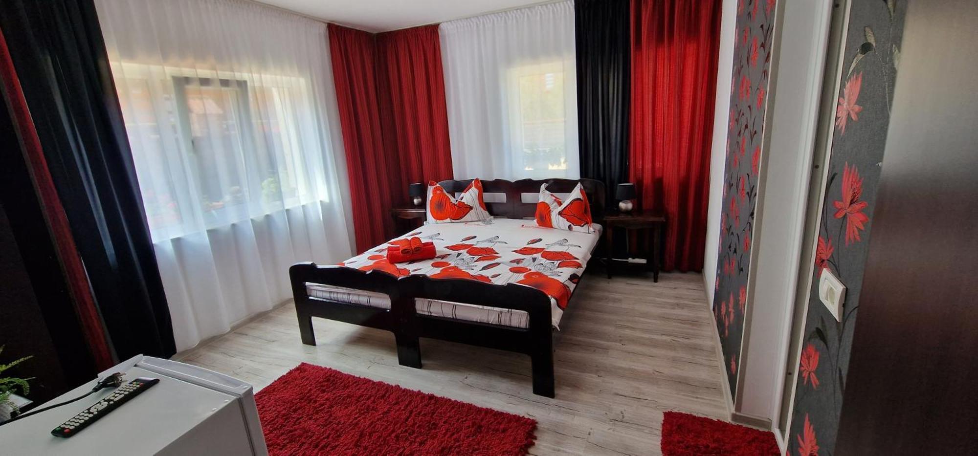 Отель Casa Sebastian Костинешти Номер фото