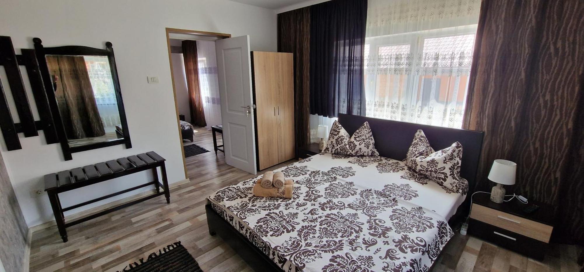 Отель Casa Sebastian Костинешти Номер фото